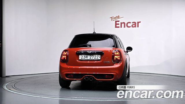 Mini Cooper 2019 — photo 4