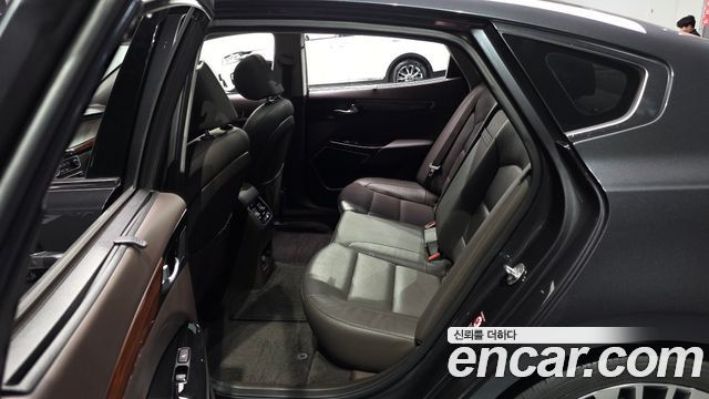 Kia K7 2017 — photo 12