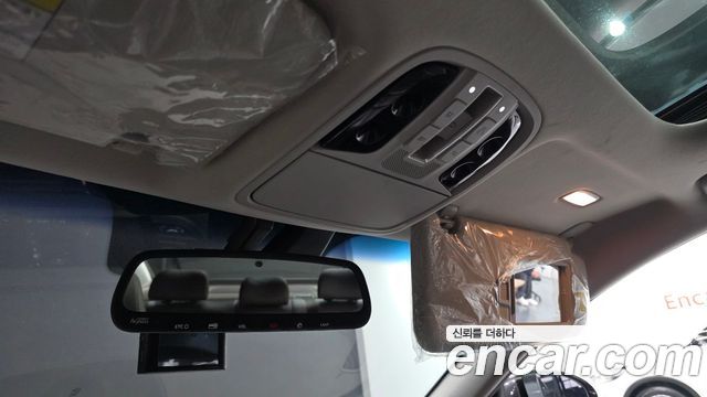 Kia K7 2017 — photo 19