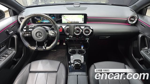 Mercedes-Benz A-Class 2021 — photo 10
