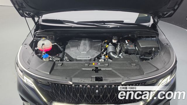 Kia Canival 2022 — photo 6