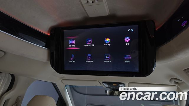 Kia Canival 2022 — photo 26