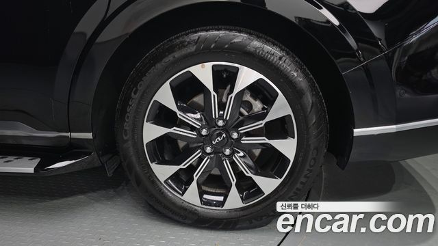 Kia Canival 2022 — photo 7