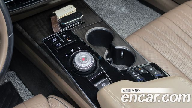 Kia K8 2022 — photo 12