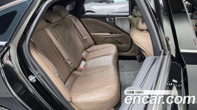 Kia K8 2022 — photo 18
