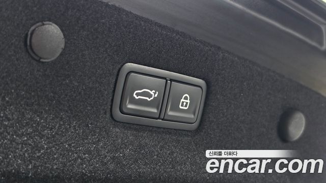 Kia K8 2022 — photo 26