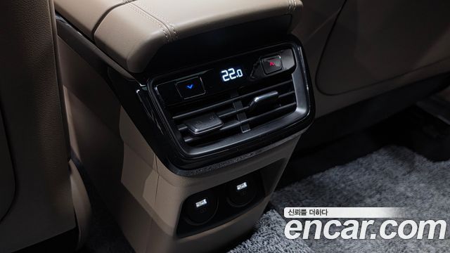 Kia K8 2022 — photo 30