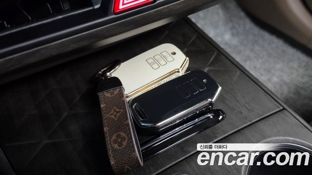 Kia K8 2022 — photo 33