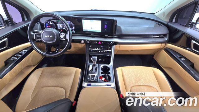 Kia Canival 2023 — photo 7