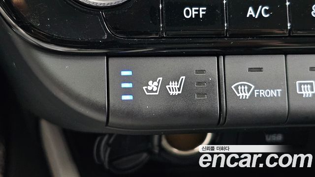 Hyundai AVANTE 2022 — photo 23