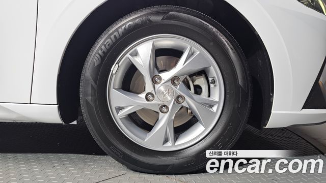 Hyundai AVANTE 2022 — photo 7