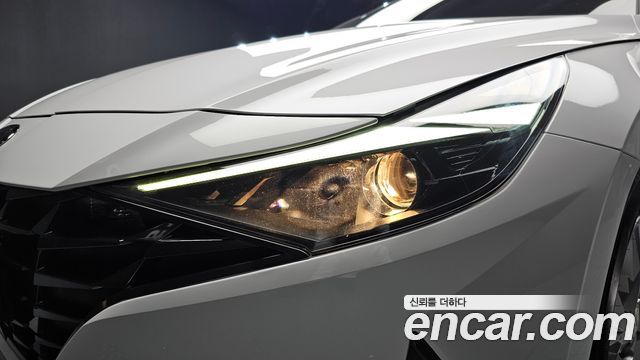 Hyundai AVANTE 2022 — photo 8