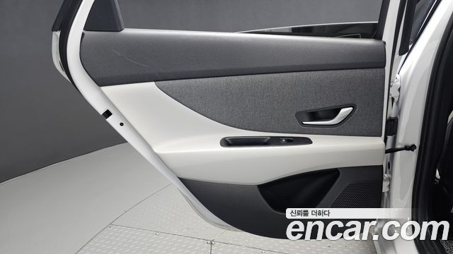 Hyundai AVANTE 2022 — photo 15