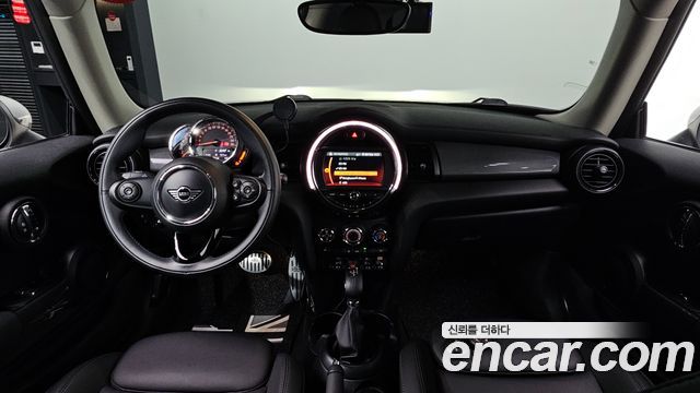 Mini Cooper 2019 — photo 7
