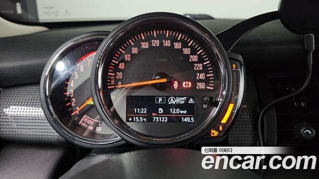 Mini Cooper 2019 — photo 8