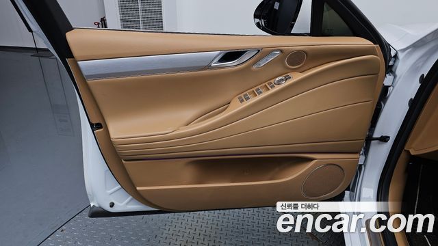 Genesis G80 2025 — photo 14