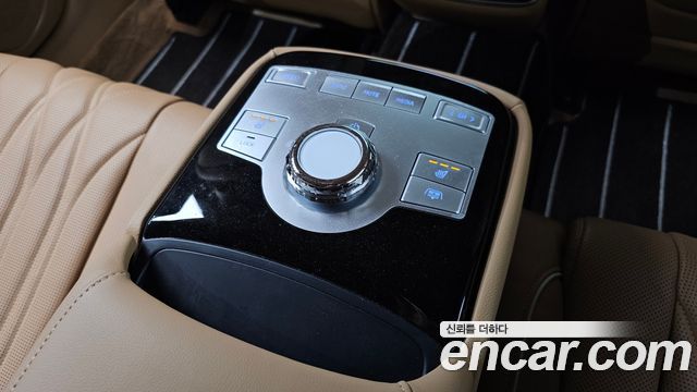 Genesis G80 2025 — photo 32