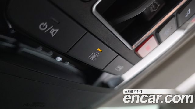 Kia Canival 2025 — photo 25