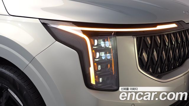 Kia Canival 2025 — photo 8