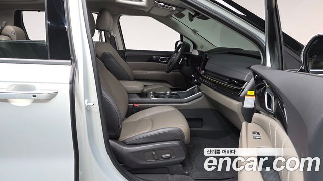 Kia Canival 2025 — photo 16