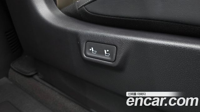 Kia Canival 2025 — photo 31