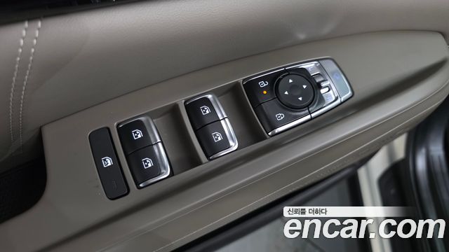 Kia Canival 2025 — photo 34