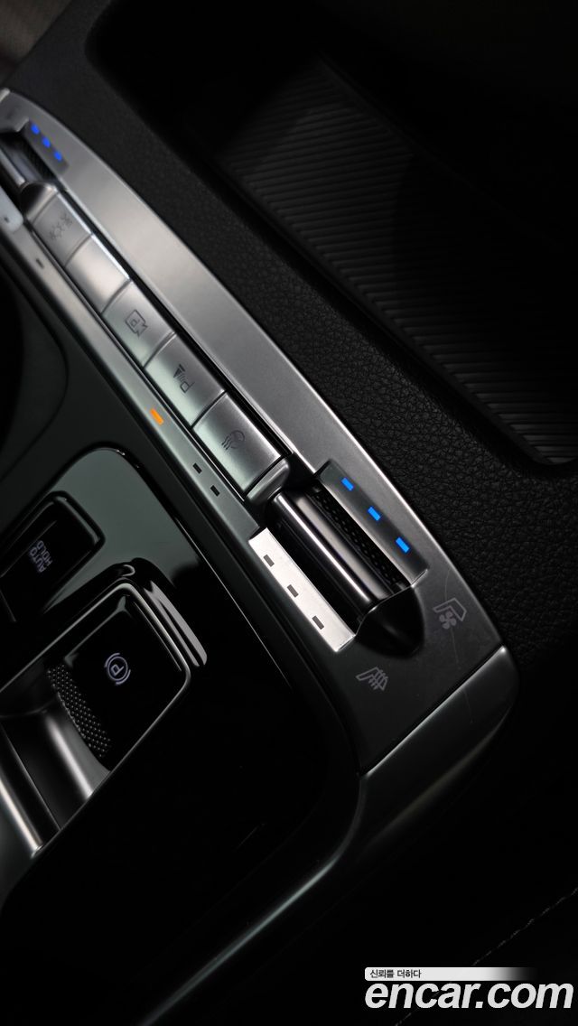 Kia Canival 2025 — photo 35