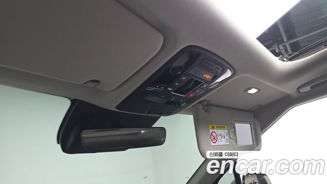 Kia Canival 2025 — photo 39
