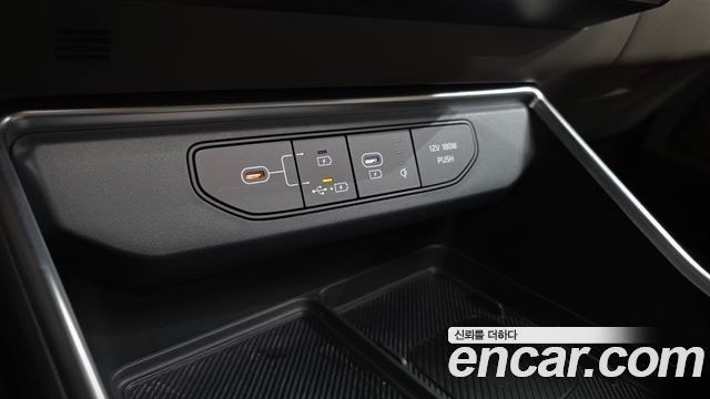 Kia Canival 2025 — photo 43
