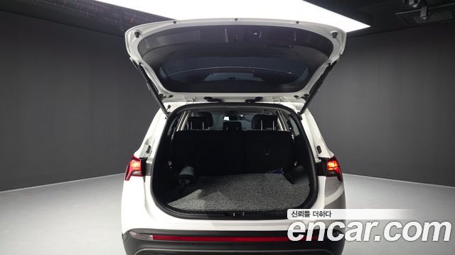 Hyundai Santafe 2022 — photo 26