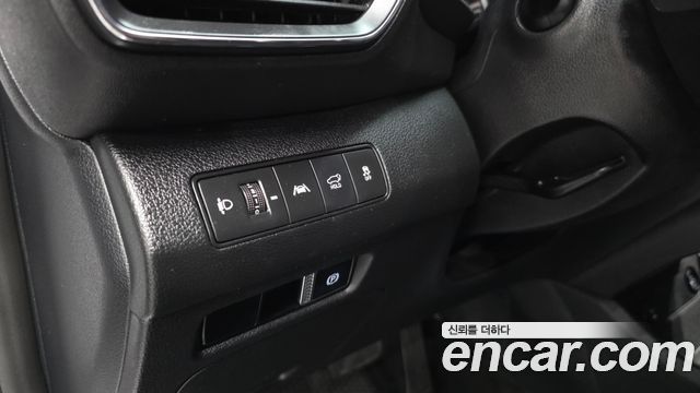 Hyundai Santafe 2022 — photo 28