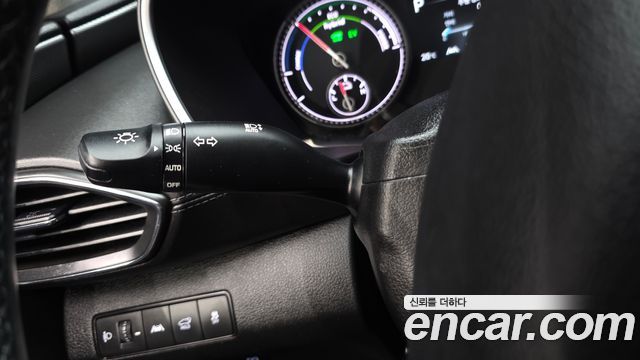 Hyundai Santafe 2022 — photo 33