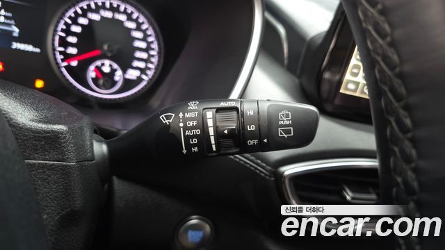 Hyundai Santafe 2022 — photo 34