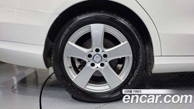 Mercedes-Benz C-Class 2016 — photo 5
