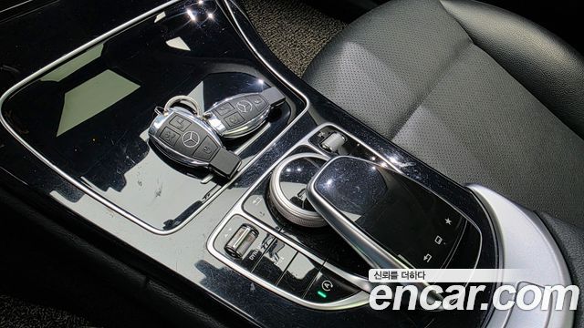 Mercedes-Benz C-Class 2016 — photo 18