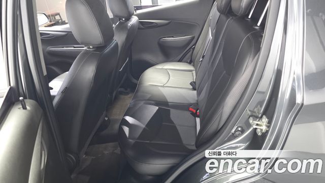 Chevrolet Korea Spark 2017 — photo 18
