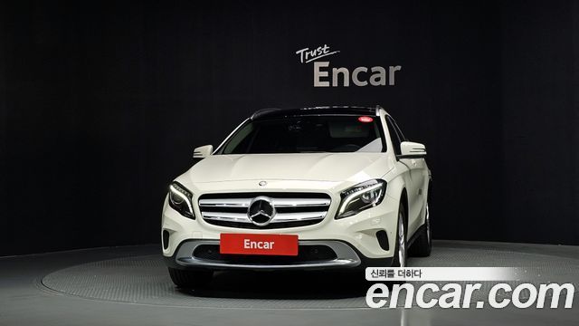 Mercedes-Benz GLA-Class 2015 — photo 3
