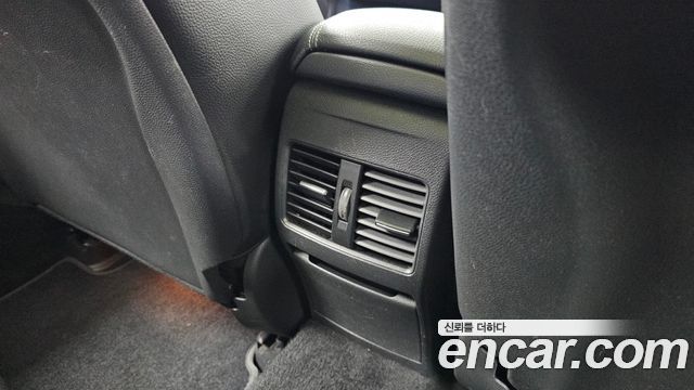 Mercedes-Benz GLA-Class 2015 — photo 19
