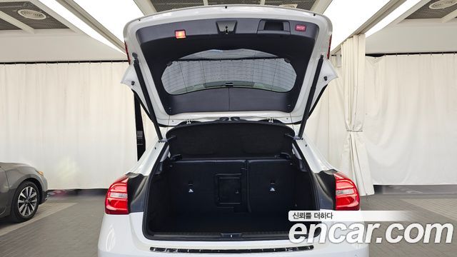 Mercedes-Benz GLA-Class 2015 — photo 20