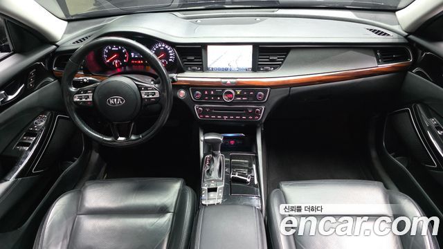 Kia K7 2016 — photo 10