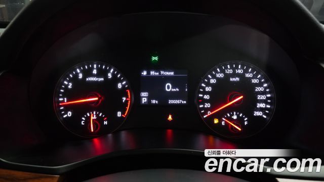 Kia K7 2016 — photo 11