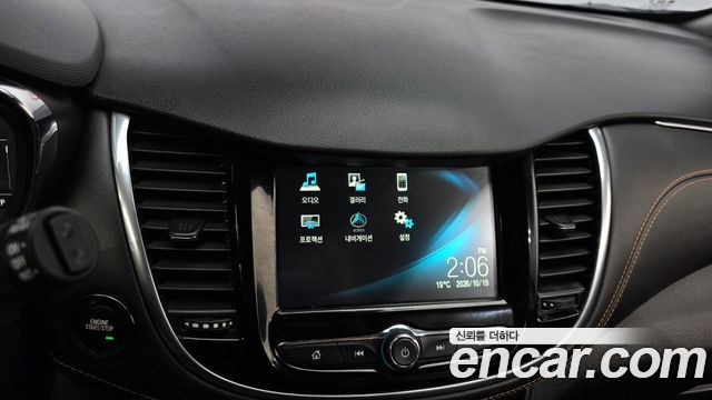 Chevrolet Korea Trax 2017 — photo 20