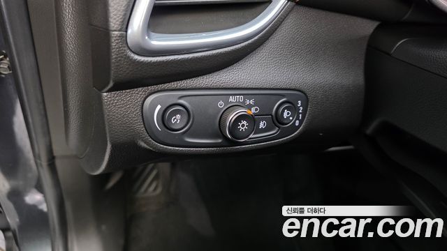 Chevrolet Korea Trax 2017 — photo 24