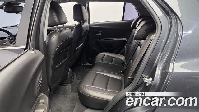 Chevrolet Korea Trax 2017 — photo 16