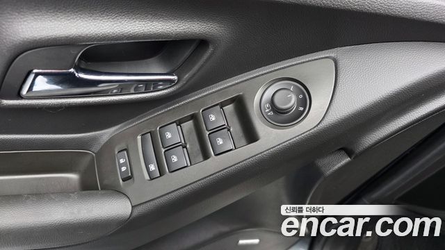 Chevrolet Korea Trax 2017 — photo 27