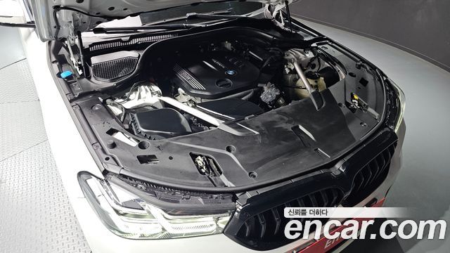 BMW Gran Turismo 2024 — photo 6