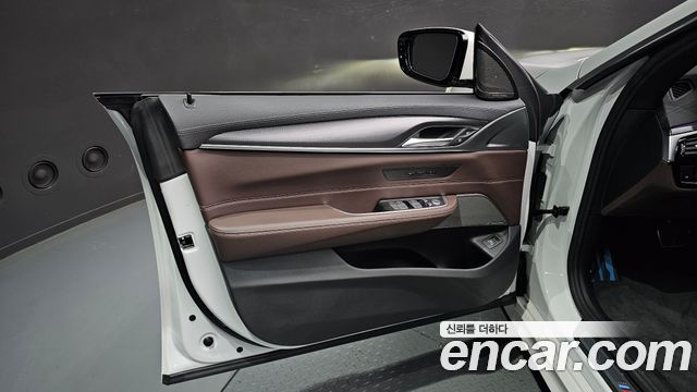 BMW Gran Turismo 2024 — photo 14