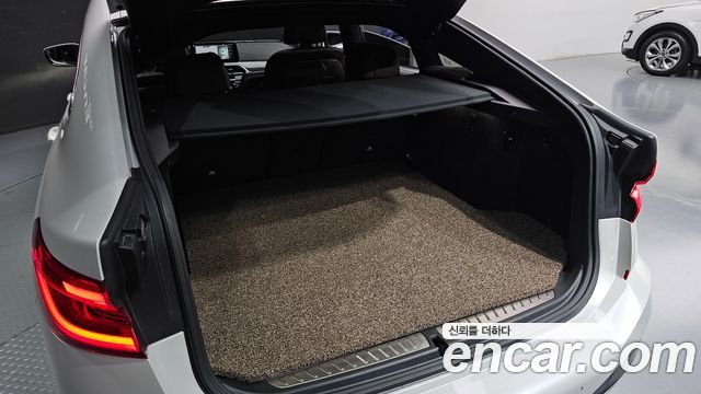 BMW Gran Turismo 2024 — photo 32