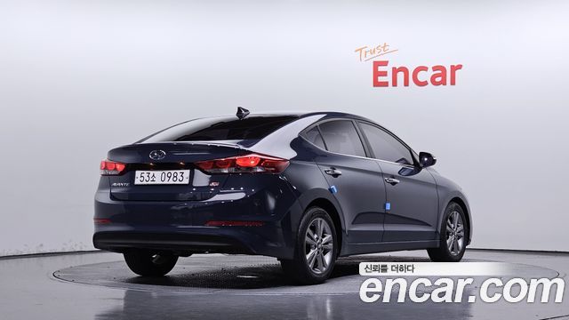 Hyundai AVANTE 2016 — photo 2