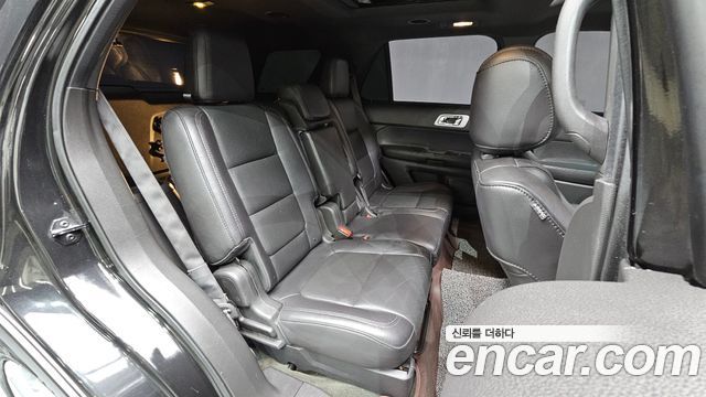 Ford Explorer 2014 — photo 11